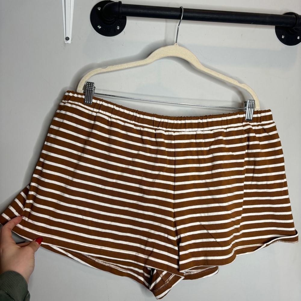 Pomander Place Stripe Knit Odie Tee & Olympia Shorts SET XXXL Brown Stripe - Picture 8 of 12